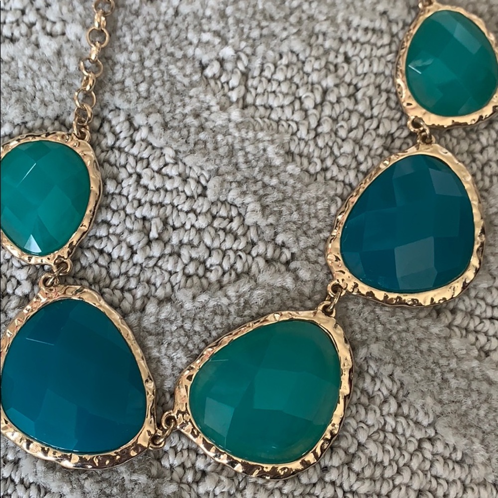 Statement necklace - Picture 3 of 3